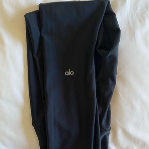 High-Waist Airlift ALO leggings black